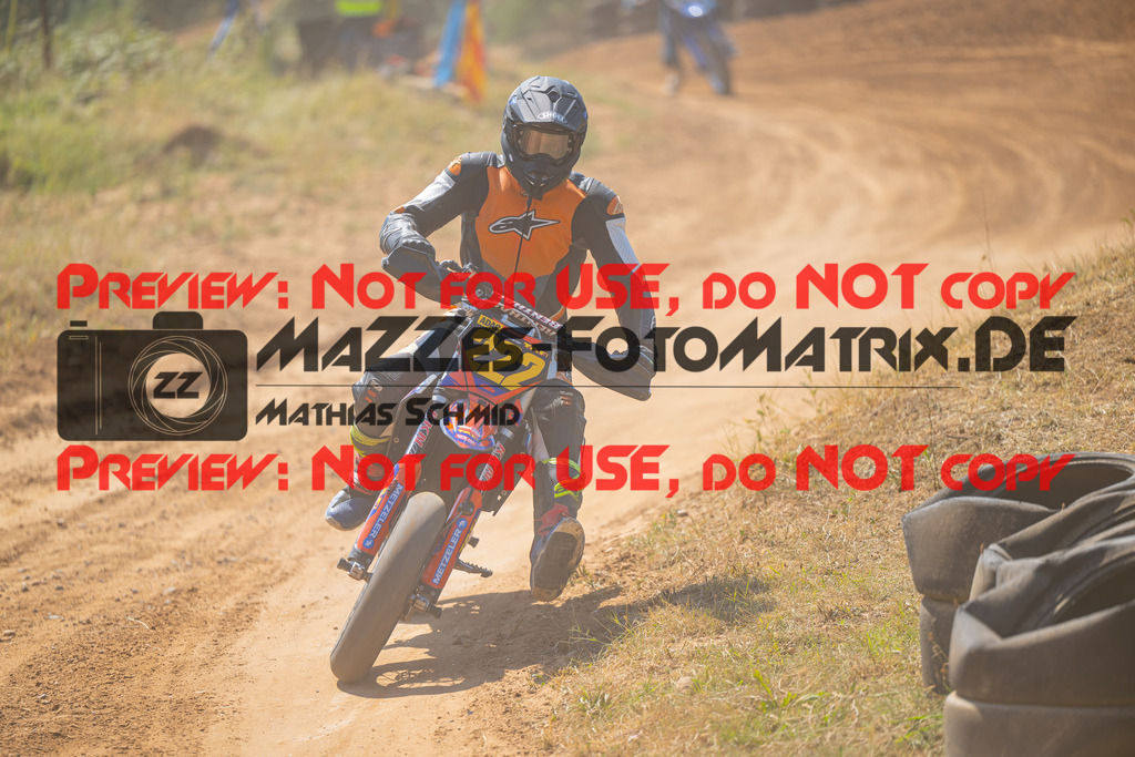 MaZZes-Fotomatrix-20260815-606607 | S2