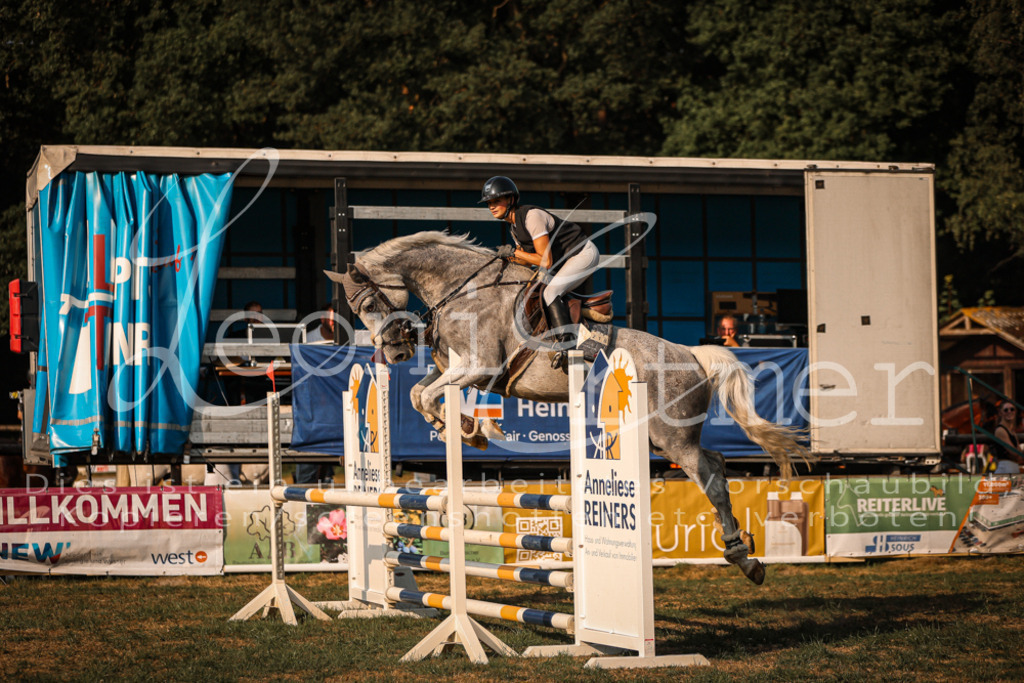 18.FrSpA00089 | Leoni Ertmer Photography - Realisiert mit Pictrs.com