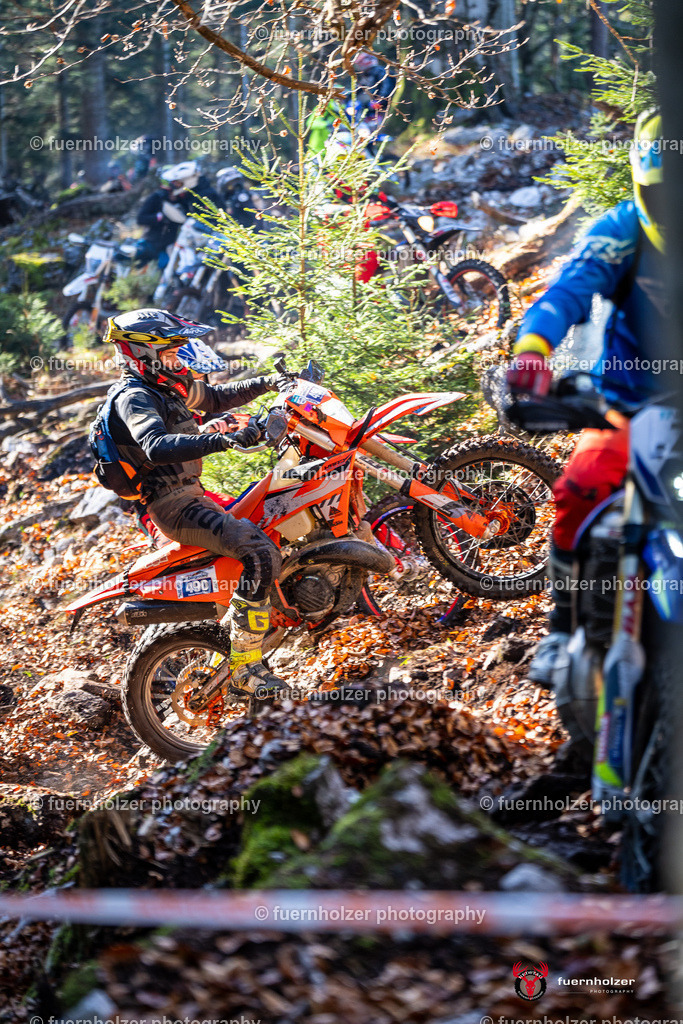 fuernholzer_241026-C2-58 | Fotografische Impressionen von der Red Stag Enduro Extreme by fuernholzer-photography.com. Endurosport in Österreich fotografisch festgehalten von fuernholzer. Auftragsfotografie für Private, Gewerbefotos und Industriefotografie. Eventfotografie, Sportfotografie und Motorsportfotografie. Anbieter von Fotoworkshops, Fototraining, fotografischen Vorträgen und Fotoseminaren.
