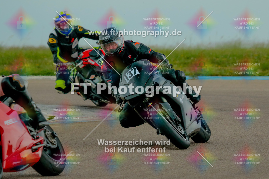 _7D20818 | Hier findet Ihr Bilder von Touristenfahrten auf der Nürburgring Nordschleife oder von anderen Veranstaltungen die ich besucht habe. Viel Spass beim Durch Schauen 