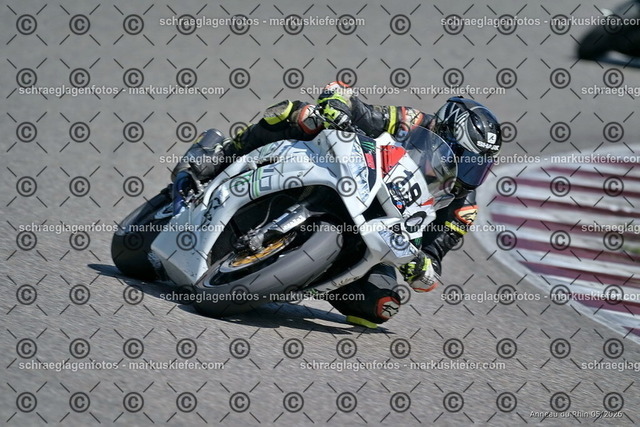 26BT02-1129 | markuskiefer.com - Realisiert mit Pictrs.com