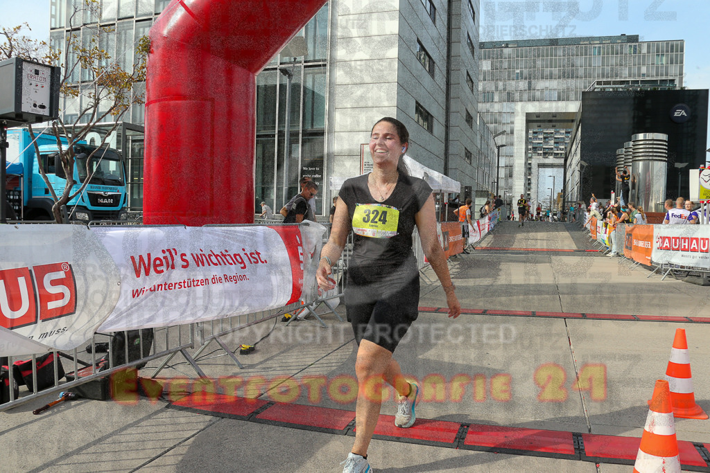 250920_1538_EX1_0276 | Sportfotografie im Rhein-Sieg Kreis, Köln, Bonn, NRW, Rheinland Pfalz, Hessen, etc. Unser Tätigkeitsfeld umfasst den Laufsport vom Volkslauf über den Marathon, Duathlon, Triathon bis zum Ultralauf wie Kölnpfad Ultra oder Schindertrail.
