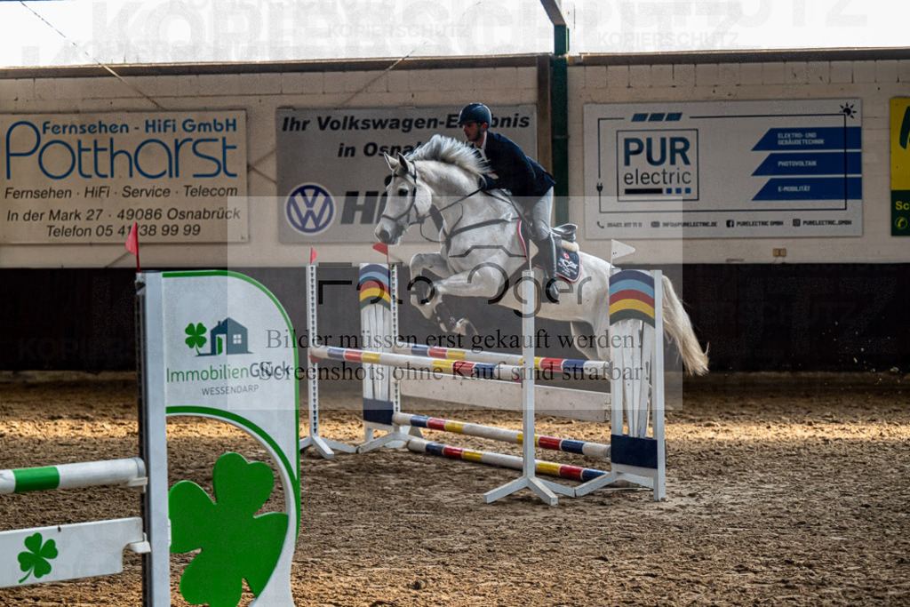 20240308-DOS_3315 | Entdecke hochwertige Reitturnierfotos von Foto Oger. Professionell, emotional und authentisch – jetzt Lieblingsmomente im Shop bestellen.Deutschlandweite Turnierfotografie. - Realisiert mit Pictrs.com