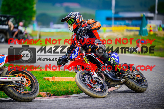 MaZZes_FotoMatrix_240608_6021986_5018 | YOUNGSTER