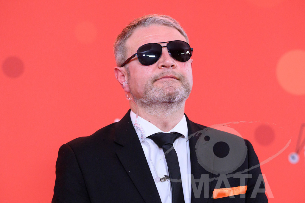 _DWI9177 | MATA IndoCon - Realisiert mit Pictrs.com