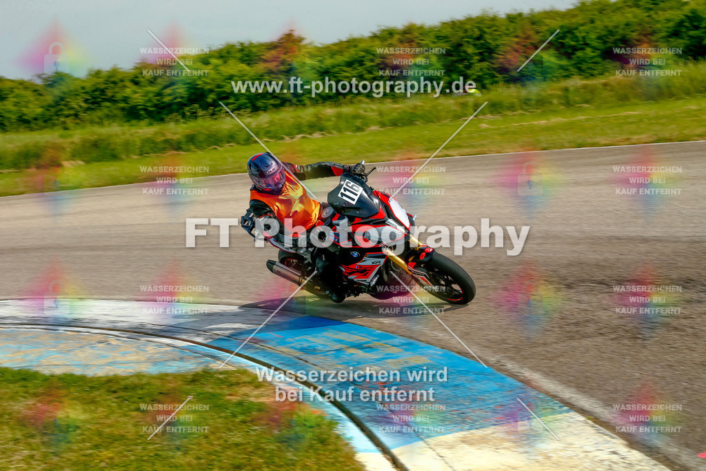 _MOT1246 | Hier findet Ihr Bilder von Touristenfahrten auf der Nürburgring Nordschleife oder von anderen Veranstaltungen die ich besucht habe. Viel Spass beim Durch Schauen 