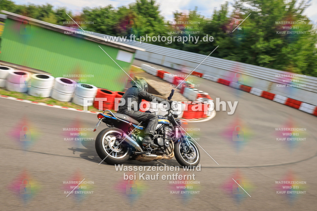 _DSK2831 | Hier findet Ihr Bilder von Touristenfahrten auf der Nürburgring Nordschleife oder von anderen Veranstaltungen die ich besucht habe. Viel Spass beim Durch Schauen 