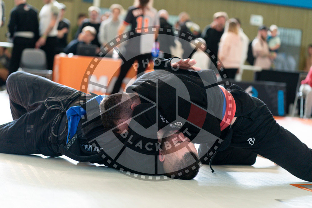 20240915PBB2097 | Athletes compete during the Grappling Industries’ grappling and Brazilian jiu-jitsu competition in Berlin, on September 15, 2024.