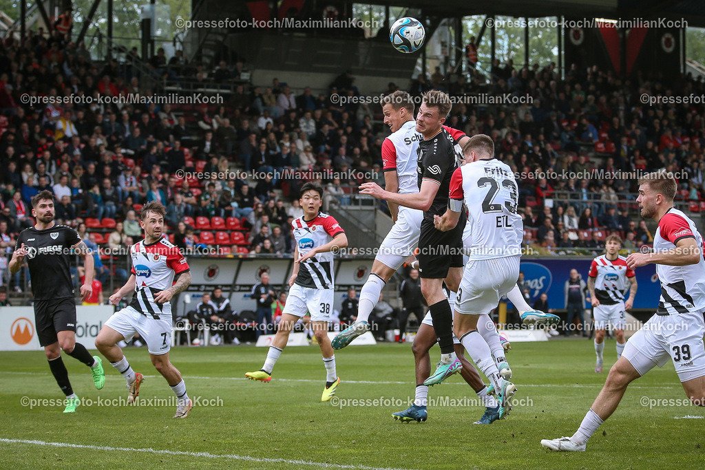 Koe3Liga27042401023 | 27.04.2024, Köln, Fußball, bwin 3. Liga Herren, Sportpark Höhenberg, 35. Spieltag, Saison 2023 2024, FC Viktoria Köln – Preußen Münster: Kopfball Tor zum 2:1 durch Niko Koulis (Preußen Münster). 
DFB regulations prohibit any use of photographs as image sequences and or quasi-video.