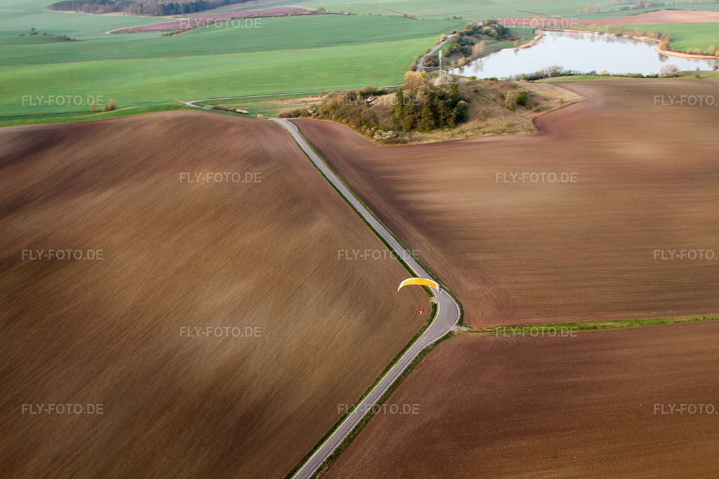 Luftbild: Frühstart nach Bad Neustadt/Saale in Westhausen im Bundesland Thüringen in Deutschland. Foto: IMG_63869.jpg vom 04.04.2014 durch Werner Riehm/FLY-FOTO.de