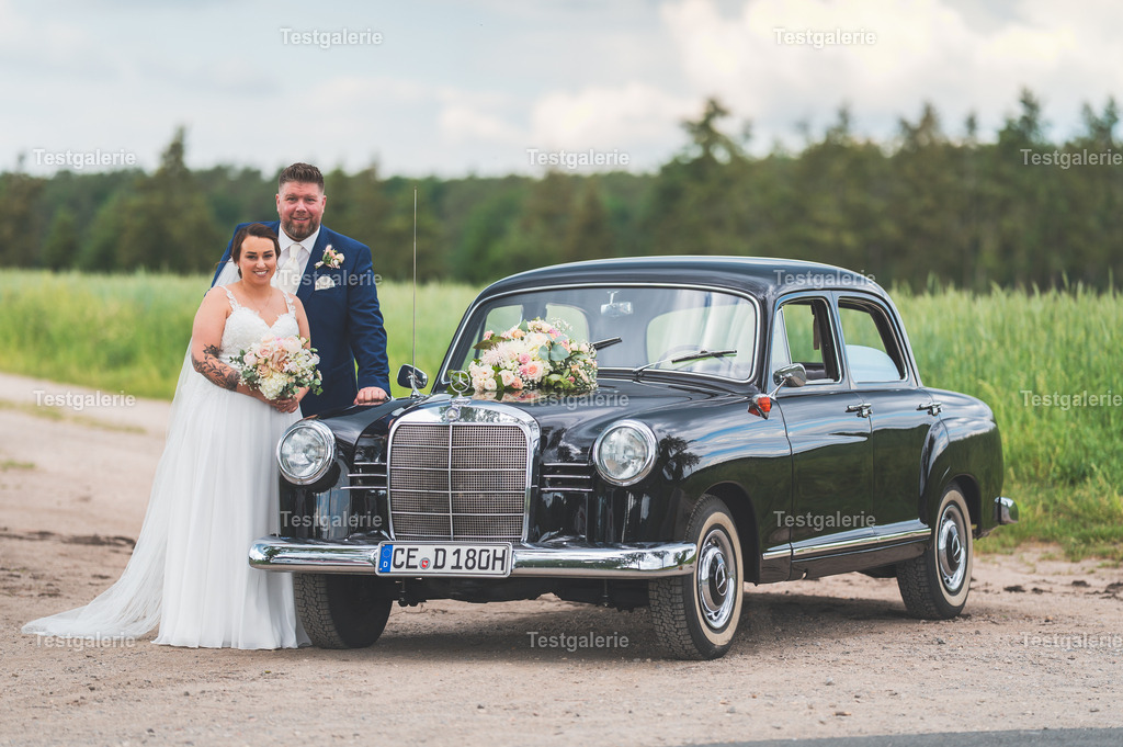 Hochzeit Maria und Sebastian 281 von 382 | Professionelle Auftragsfotografie im Raum Celle & Umgebung. Hochzeiten, Geburtstage, Taufen Veranstaltungen, Websitefotos & mehr. Terminvereinbarungen unter +49 (0)1608554479