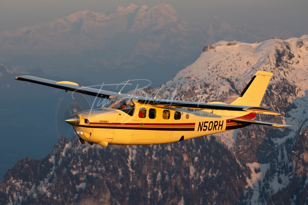 021 | Buy high-quality aviation and travel photography prints by professional photographer Timo Breidenstein. Authentic images, professionally printed, worldwide shipping. - Realisiert mit Pictrs.com