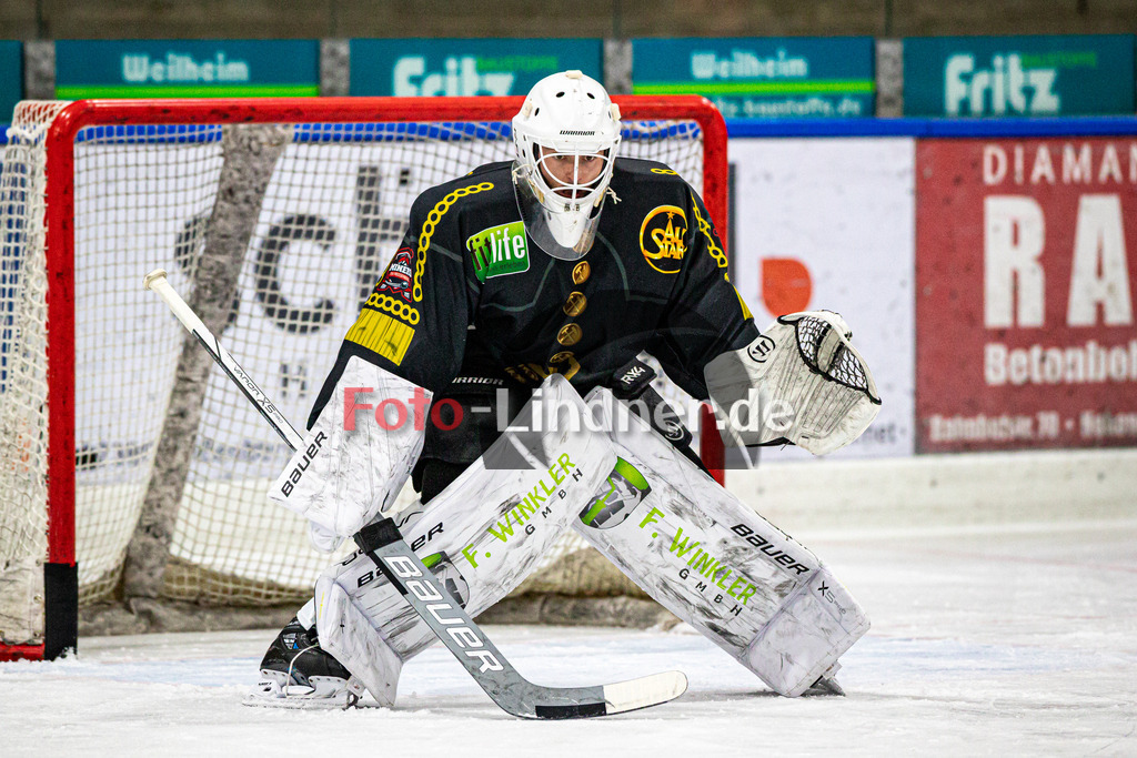 TSV Peißenberg MINERS gegen EC Pfaffenhofen Eishogs | Eishockey Bayernliga Herren Vorrunde 2024/25, TSV Peißenberg MINERS gegen EC Pfaffenhofen Eishogs, 20250110,Xaver NAGEL (MINERS 80) in Aktion, Freisteller, Aufwärmen,2025-01-10 in Peißenberg (Eisstadion Peißenberg)Xaver NAGEL (MINERS 80)Copyright: WolfgangxLindner foto-lindner.de