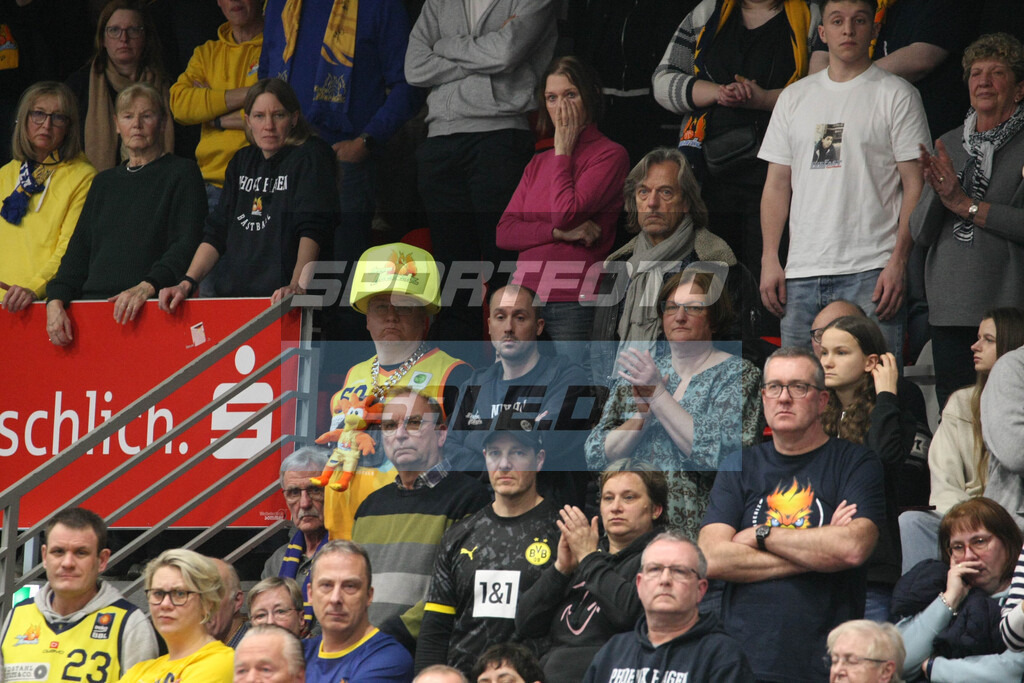 Phoenix Hagen - Nürnberg Falcobns | Publikum - © Sportfoto-Sale (MK) - Realisiert mit Pictrs.com