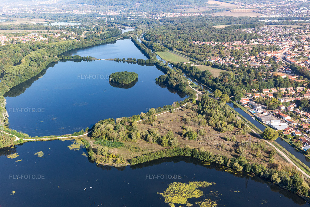 Luftbild: Seen zwischen Mosel und Canal de l'Est in Richardménil im Bundesland Meurthe-et-Moselle in Frankreich. Foto: IMG_118264.jpg vom 15.09.2019 durch Werner Riehm/FLY-FOTO.de