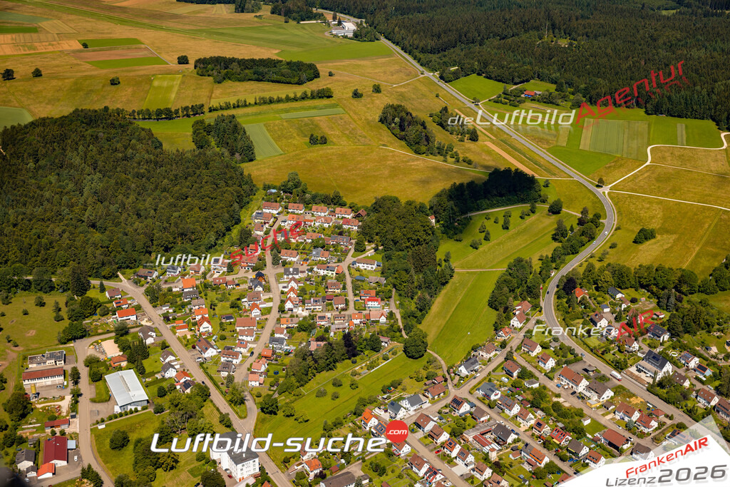 Das Luftbild zeigt :  Bitz - Die Luftaufnahme wurde 2024 vom UL-Flugzeug aus erstellt ( keine Drohne ) - Hochauflösende Luftaufnahme - Für grossformatige Ausdrucke geeignet. Die Geschenkidee !Mit Lizenz und Bildrechte bestellbar