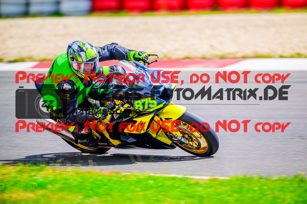 MaZZes_FotoMatrix_240717_6007705_7434 | INST