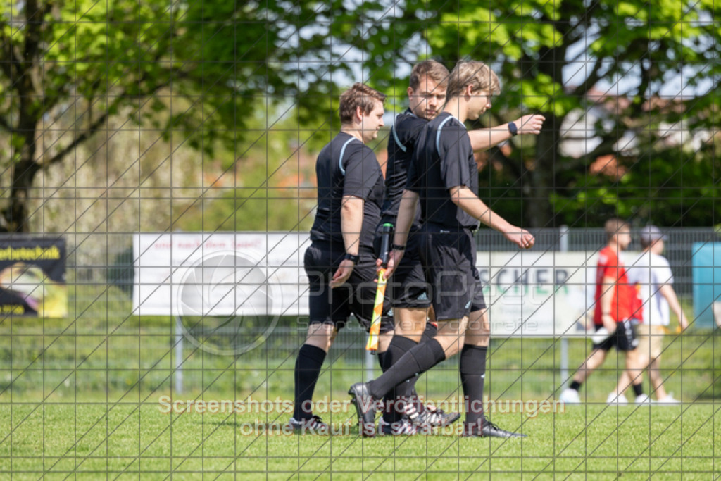 20250427_145847_0001 | #,TSV Bad Boll (rot) vs. SV Waldhausen (gelb), Fussball, Landesliga 2 - wfv, 24. Spieltag, Saison 2024/2025, Rasenplatz, Erlengarten 37, 73087 Bad Boll, 27.04.2025 - 15:00 Uhr,Foto: PhotoPeet-Sportfotografie/Peter Harich
