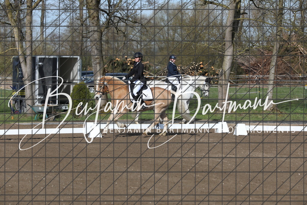 AZ2A2641 | Benjamin Bartmann Photomoments