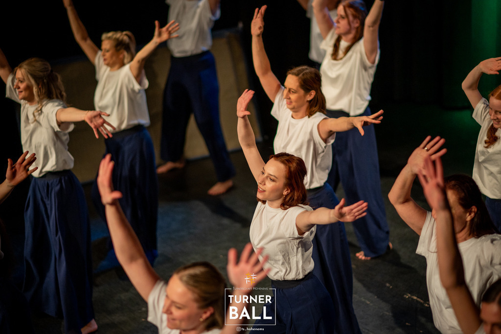 DSC_0185 | "Fussifoto.com – Ihr Ansprechpartner für hochwertige Fotografie! Entdecken Sie kreative Bilder und professionelle Dienstleistungen. Kontaktieren Sie uns für Ihre Projekte!"