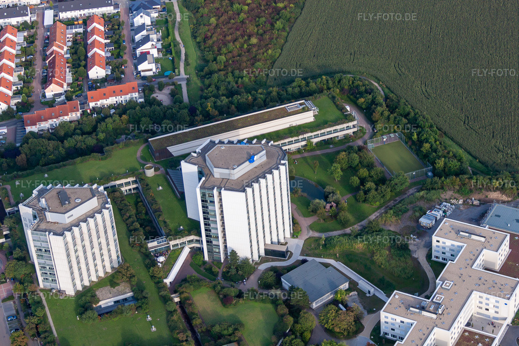 Luftbild: BG Unfallklink im Ortsteil Oggersheim in Ludwigshafen im Bundesland Rheinland-Pfalz in Deutschland. Foto: IMG_71119.jpg vom 27.08.2014 durch Werner Riehm/FLY-FOTO.de