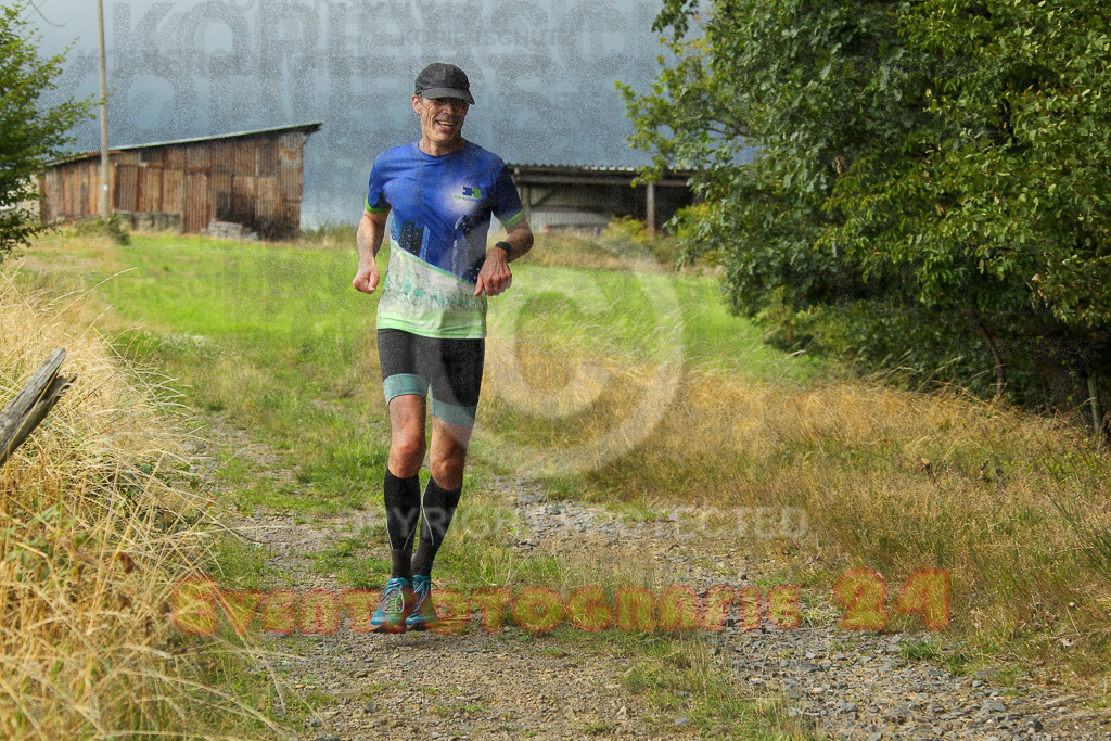 250801_1853_EV4_7667 | Sportfotografie im Rhein-Sieg Kreis, Köln, Bonn, NRW, Rheinland Pfalz, Hessen, etc. Unser Tätigkeitsfeld umfasst den Laufsport vom Volkslauf über den Marathon, Duathlon, Triathon bis zum Ultralauf wie Kölnpfad Ultra oder Schindertrail.