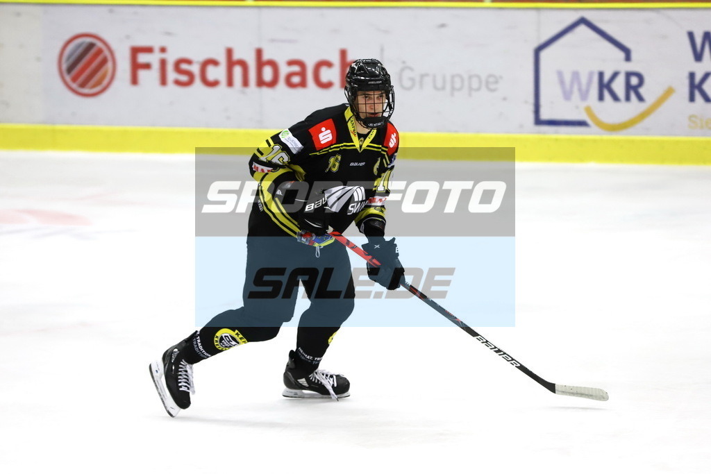 Henry Karg - KEV | Henry Karg - KEV - Realisiert mit Pictrs.com