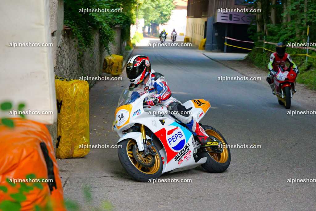 P1015500 | Erleben Sie atemberaubende, hochqualitative Fotos Ihrer Fahrt entlang der malerischen Alpenstraßen. Besuchen Sie alpineshots.com, um professionelle Aufnahmen Ihrer unvergesslichen Reise zu finden und zu kaufen - Realisiert mit Pictrs.com