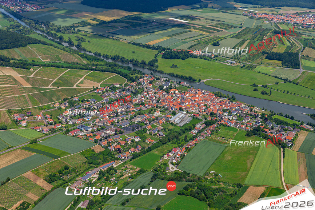 Das Luftbild der Stadt Wipfeld wurde 2019 vom Flugzeug heraus erstellt (keine Drohne) Aufnahmehöhe ca.400 Meter- hohe Auflösung- beste Druck-Qualität garantiert!