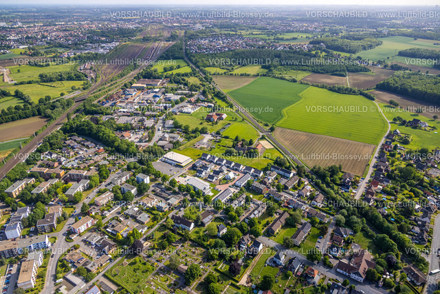 Hamm220501215 | Luftbild, Ortsansicht Pelkum mit Neubausiedlung, Weetfelder Straße, Manfred-Billinger-Straße, Carl-Zeiss-Straße, Pelkum, Hamm, Ruhrgebiet, Nordrhein-Westfalen, Deutschland