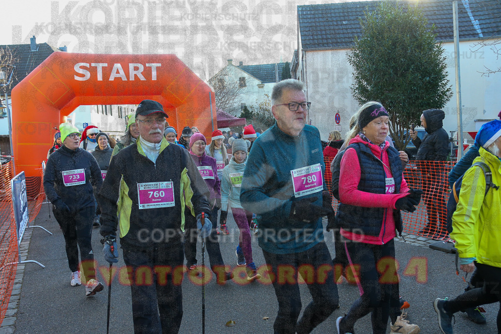 241201_1030_EX1_8225 | Sportfotografie im Rhein-Sieg Kreis, Köln, Bonn, NRW, Rheinland Pfalz, Hessen, etc. Unser Tätigkeitsfeld umfasst den Laufsport vom Volkslauf über den Marathon, Duathlon, Triathon bis zum Ultralauf wie Kölnpfad Ultra oder Schindertrail.