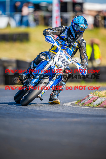 MaZZes_FotoMatrix_220529_5315 | Fotograf Mathias Schmid
Sportfotograf,
Eventfotograf,
Hochzeitsfotograf,
Portraitfotograf