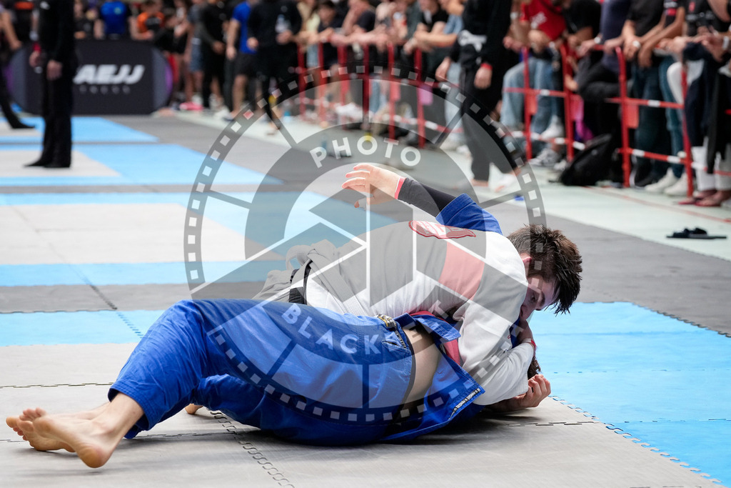 20250920PBB3879 | Athletes compete during the AJP Tour Hamburg International Jiu-Jitsu Championship, on September 20, 2025 in Hamburg, Germany. © Chiara Dazi / photoblackbelt