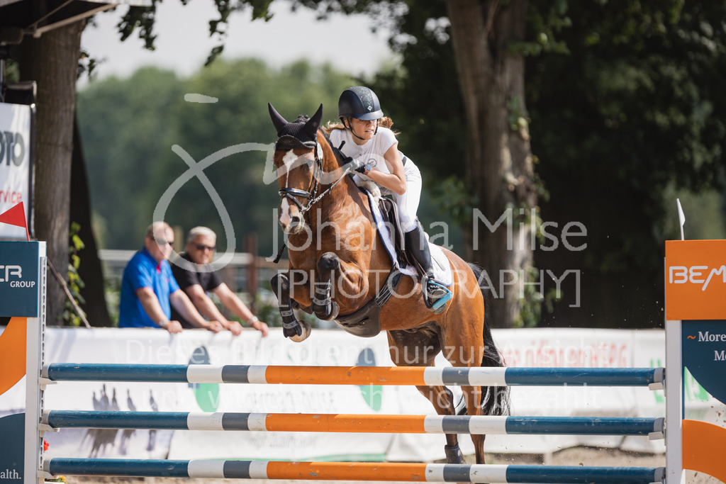 220703_A2-Spr-922 | WBO-Turnier Mühlen
03.07.2022
A**-Springen