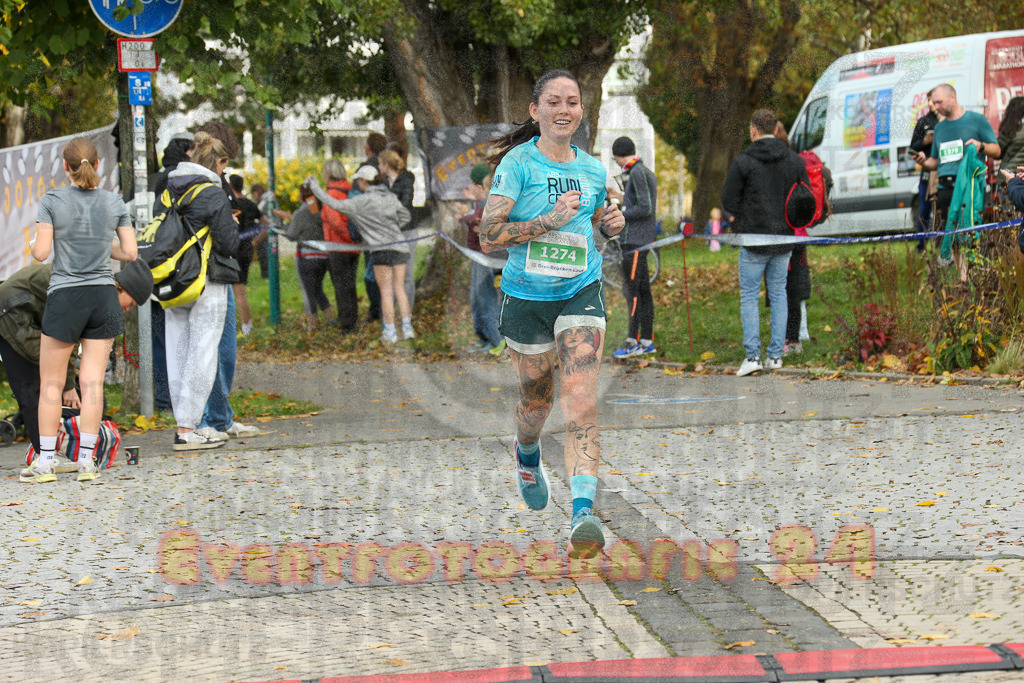 241020_1109_EX1_1217 | Sportfotografie im Rhein-Sieg Kreis, Köln, Bonn, NRW, Rheinland Pfalz, Hessen, etc. Unser Tätigkeitsfeld umfasst den Laufsport vom Volkslauf über den Marathon, Duathlon, Triathon bis zum Ultralauf wie Kölnpfad Ultra oder Schindertrail.
