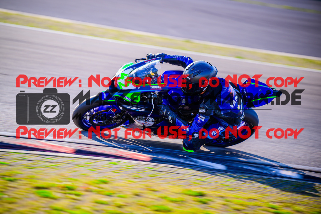 MaZZes_FotoMatrix_240901_6021986_3406 | R7