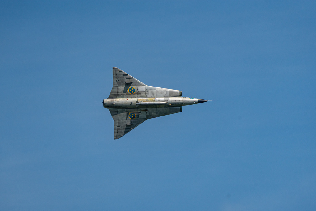 Saab J35 Draken | Saab J35 Draken - Realisiert mit Pictrs.com