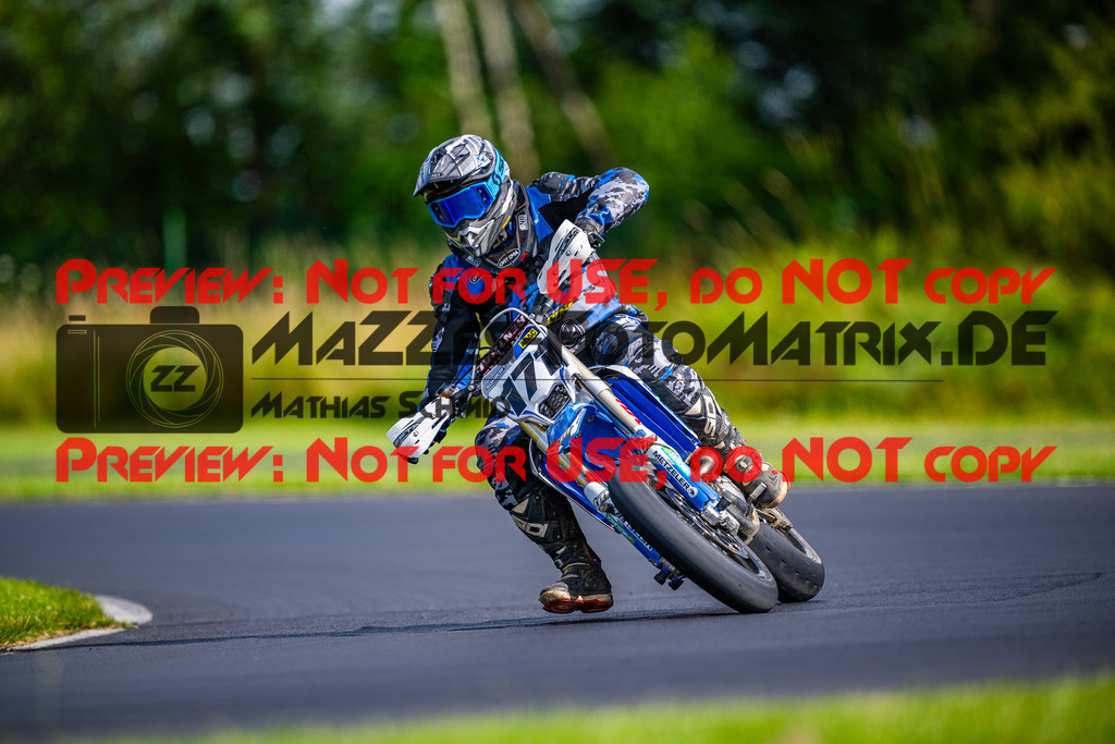 MaZZes_FotoMatrix_240713_6007705_1519 | S4