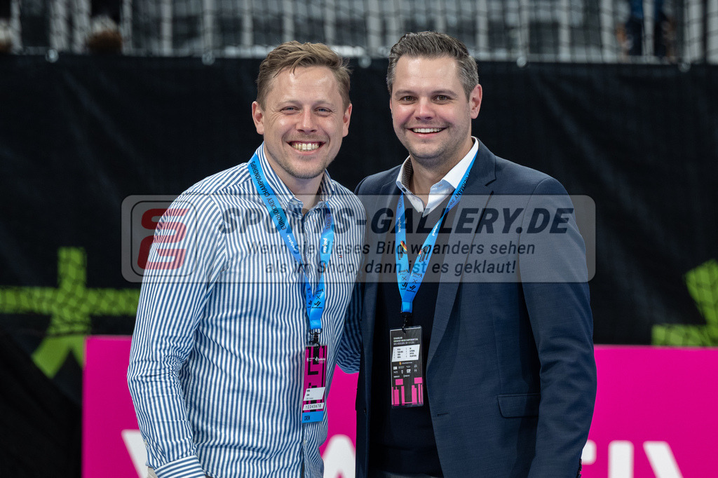 Halle EM Finale _ Siegerehrung 11.1.26 SG kl-5584 | Hockey,Sport,Fieldhockey,1.Bundesliga,2.Bundesliga,Sportfotografie,Shop,Sportphotography,Feldhockey,Hockeyliga