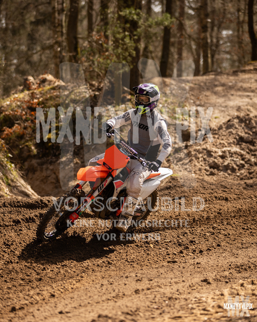 866A2713 | mxndyyvipix