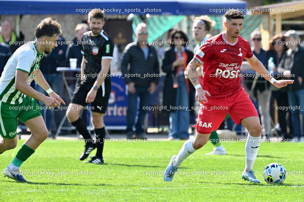 SV Donau Klagenfurt vs. SAK | #70 Melvin Osmic SV Donau,  #17 Timo Todor-Kostic SAK, SV Donau Klagenfurt vs. SAK, SV Donau Klagenfurt vs. SAK am 11.04.2026 in Klagenfurt (Sportplat Donau ), Austria, (Photo by Bernd Stefan)