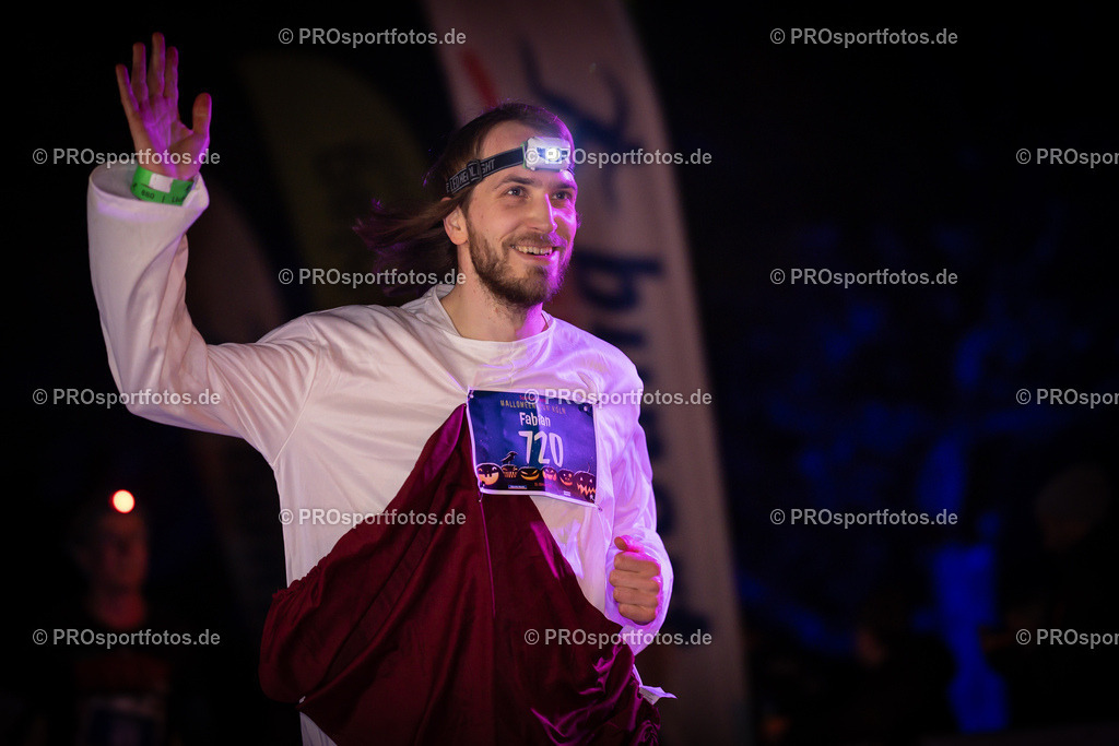 Halloween Run 2024 in Koeln, 31.10.2024 | Impressionen vom Halloween Run 2024 am 31.10.2024 in Koeln (Forstbotanischer Garten Rodenkirchen). Foto: BEAUTIFUL SPORTS/Axel Kohring