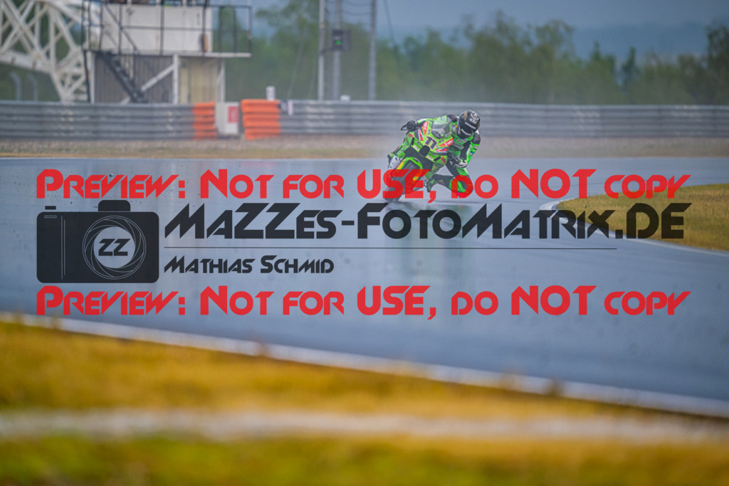 MaZZes_FotoMatrix_220624_4955 | TWINCUP