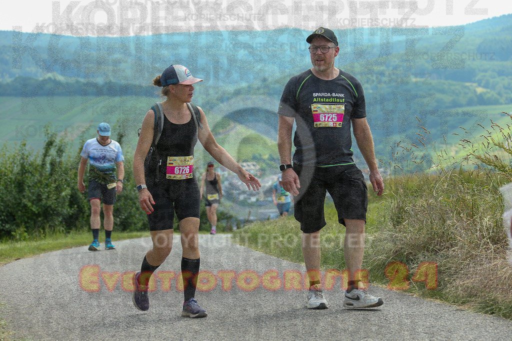 250614_1413_EX1_0356 | Sportfotografie im Rhein-Sieg Kreis, Köln, Bonn, NRW, Rheinland Pfalz, Hessen, etc. Unser Tätigkeitsfeld umfasst den Laufsport vom Volkslauf über den Marathon, Duathlon, Triathon bis zum Ultralauf wie Kölnpfad Ultra oder Schindertrail.