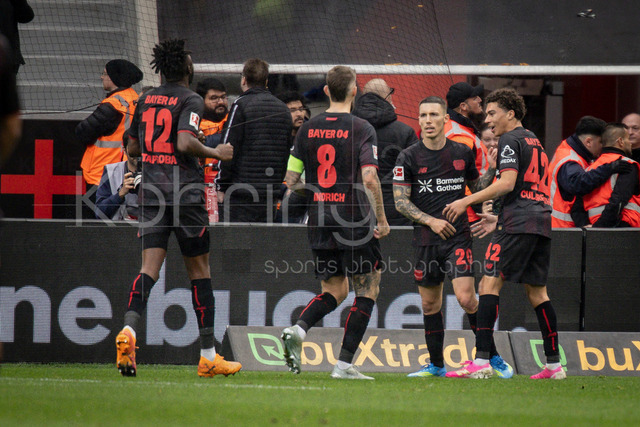 German Bundesliga, Bayer 04 Leverkusen vs. VfL Wolfsburg, 04.04.2026 | LEVERKUSEN, GERMANY - APRIL 4, 2026 :  Alejandro Grimaldo (Bayer 04 Leverkusen, 20) celebrates his penalty goal during the German Bundesliga match on gameday 28 between Bayer 04 Leverkusen vs. VfL Wolfsburg at BayArena on April 4, 2026 in Leverkusen, Germany. DFL REGULATIONS PROHIBIT ANY USE OF PHOTOGRAPHS AS IMAGE SEQUENCES AND/OR QUASI-VIDEO.