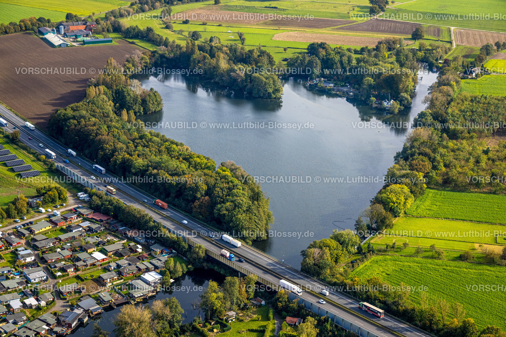 Neukirchen-Vluyn241013409 | Luftbild, Niepkanal und See Großer Parsick an der Autobahn A40, Schaephuysen, Rheurdt, Ruhrgebiet, Nordrhein-Westfalen, Deutschland