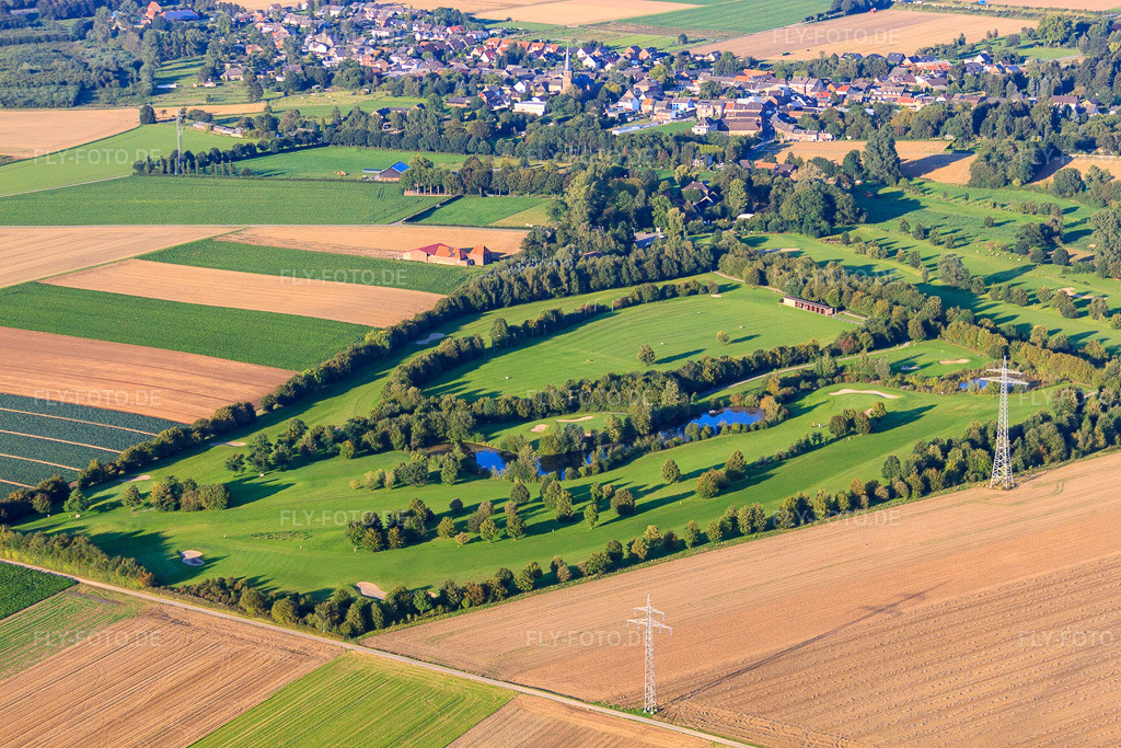 Luftbild: Golfclub Mönchengladbach-Wanlo e.V. im Ortsteil Wanlo in Mönchengladbach im Bundesland Nordrhein-Westfalen in Deutschland. Foto: IMG_44709.jpg vom 20.08.2011 durch Werner Riehm/FLY-FOTO.deGolf-mg.de | Golf Club Mönchengladbach-Wanlo e.V
