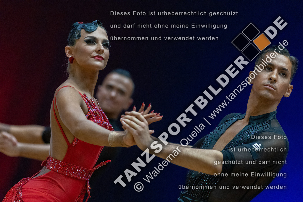 20230114-13349 | Hier finden Sie Tanz Bilder vom Latein und Standard Formationen tanzen. Sportbilder vom Tanzsport. Schöne Fotos und von Weltmeisterschaft, Europameisterschaft, Bundesliga, Regionalliga, Oberliga und Landesliga sowie von GOC Stuttgart, DanceComp, WM Bremen