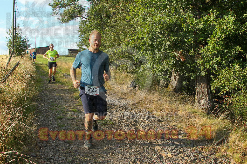 250801_1913_EV4_8311 | Sportfotografie im Rhein-Sieg Kreis, Köln, Bonn, NRW, Rheinland Pfalz, Hessen, etc. Unser Tätigkeitsfeld umfasst den Laufsport vom Volkslauf über den Marathon, Duathlon, Triathon bis zum Ultralauf wie Kölnpfad Ultra oder Schindertrail.