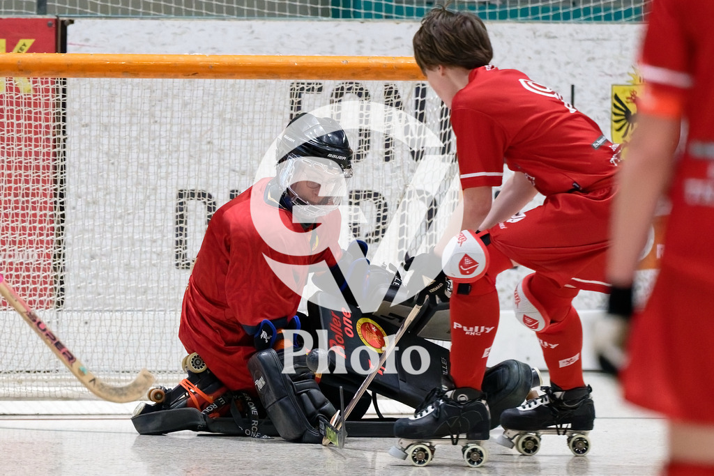 U15  - Geneve RHC v Pully RHC  |  during the U15  match between Geneve RHC and Pully RHC  at Centre sportif de la queue d'arve in Geneve, Switzerland